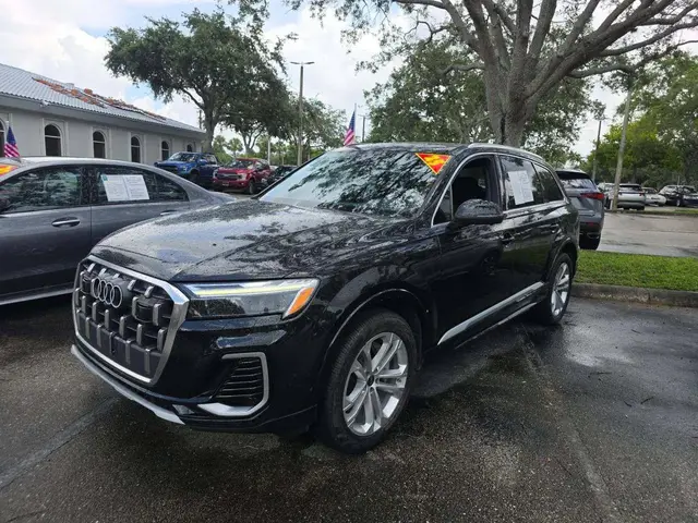 AUDI Q7 PREMIUM 2025