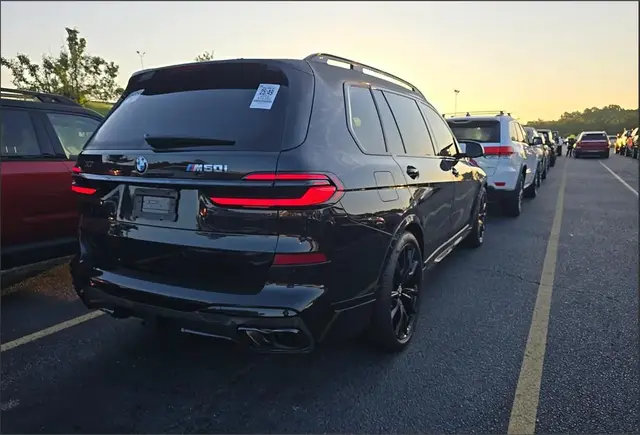 BMW X7 М-ПАКЕТ 2025