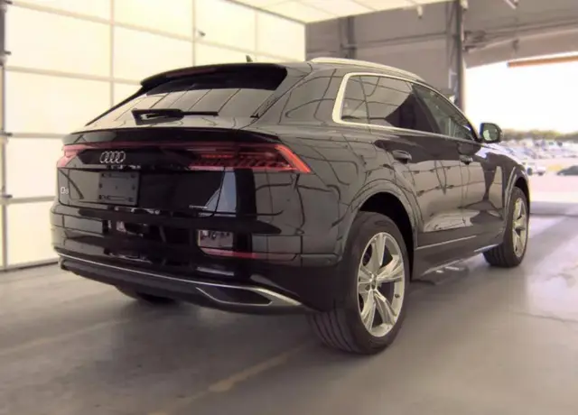AUDI Q8 PRESTIGE 2023