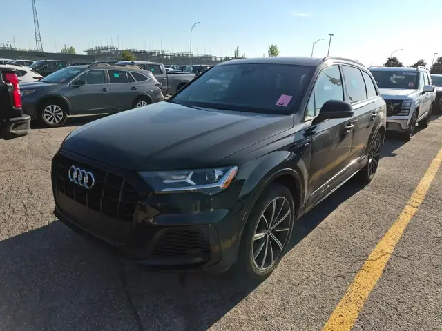 AUDI Q7 KOMFORT 2022