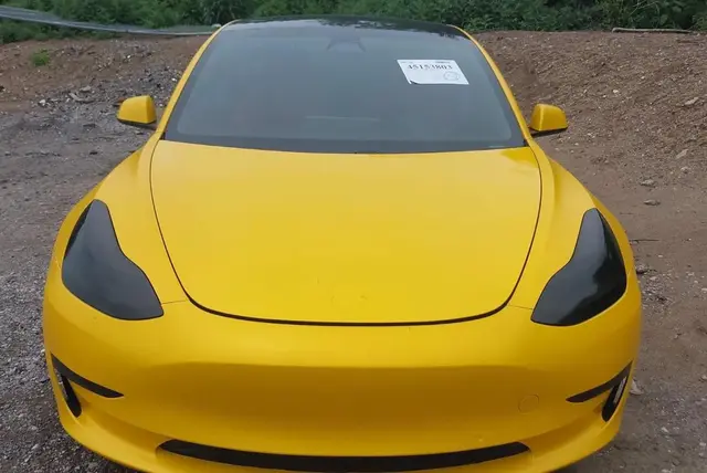 TESLA MODEL 3 SR+ ( ПАНОРАМА АВТОПИЛОТ КОЖАНЫЙ САЛОН ОБНОВЛЕННАЯ КОНСОЛЬ) 2021