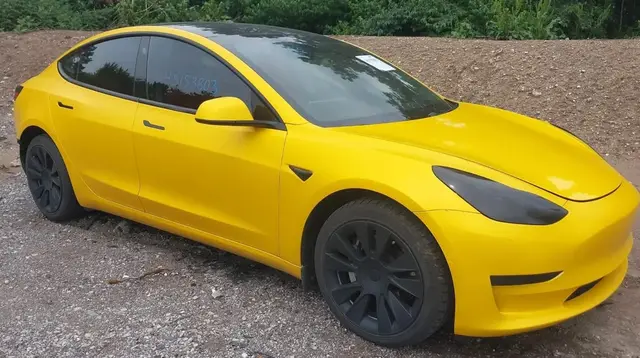 TESLA MODEL 3 SR+ ( ПАНОРАМА АВТОПИЛОТ КОЖАНЫЙ САЛОН ОБНОВЛЕННАЯ КОНСОЛЬ) 2021