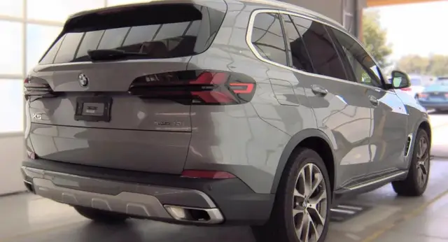 BMW X5 ПАКЕТИРОВАННАЯ (CLIMATE COMFORT + PARKING ASSISTANCE + PREMIUM). ПРОЕКЦИЯ (HUD) ПАНОРАМА ВЕНТИЛЯЦИЯ 2024