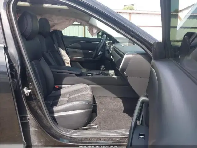 MAZDA CX-50 2023