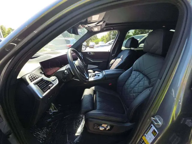 BMW X5 SPORTS ACTIVITY VEHICLE 2024
