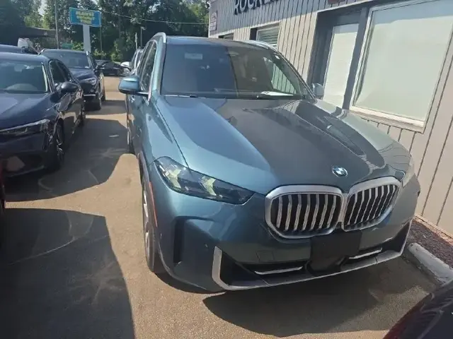BMW X5 SPORTS ACTIVITY VEHICLE 2024