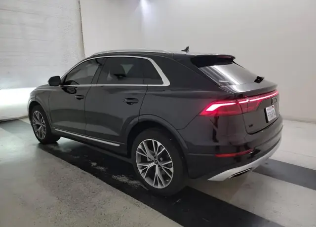 AUDI Q8 PREMIUM PLUS 2024