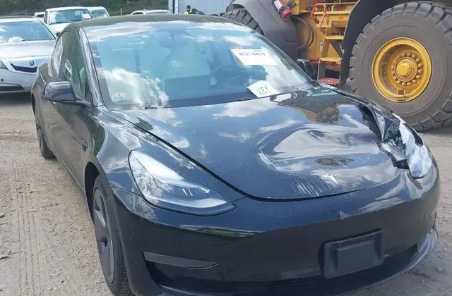 TESLA MODEL 3 LONG RANGE 2021