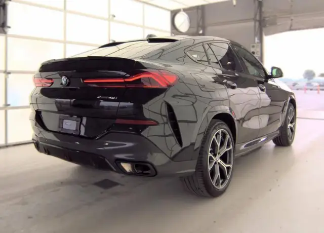 BMW X6 SPORTS ACTIVITY COUPE 2024