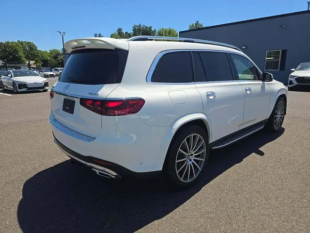 MERCEDES-BENZ GLS 450 4MATIC 2024
