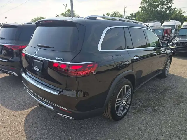 MERCEDES-BENZ GLS 450 4MATIC 2024