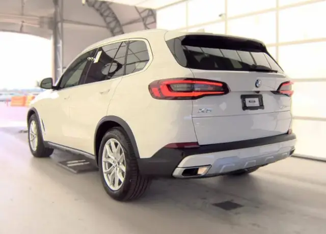 BMW X5 SPORTS ACTIVITY VEHICLE 2022