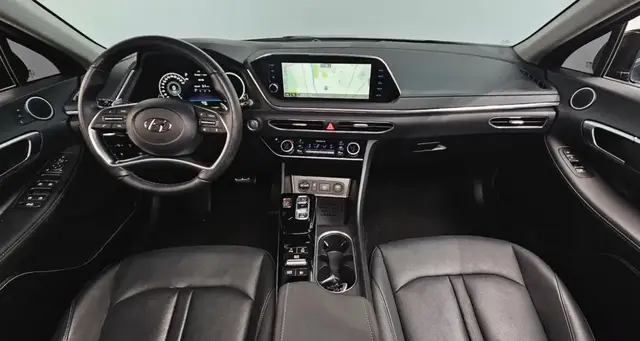 HYUNDAI SONATA PREMIUM PLUS 2022
