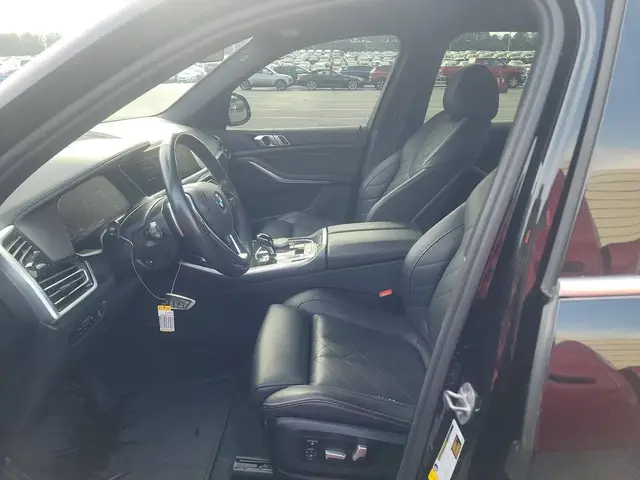 BMW X5 SPORTS ACTIVITY VEHICLE 2023