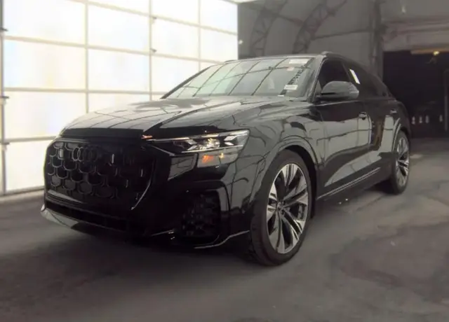 AUDI Q8 PRESTIGE 2024
