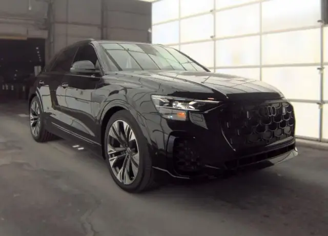 AUDI Q8 PRESTIGE 2024