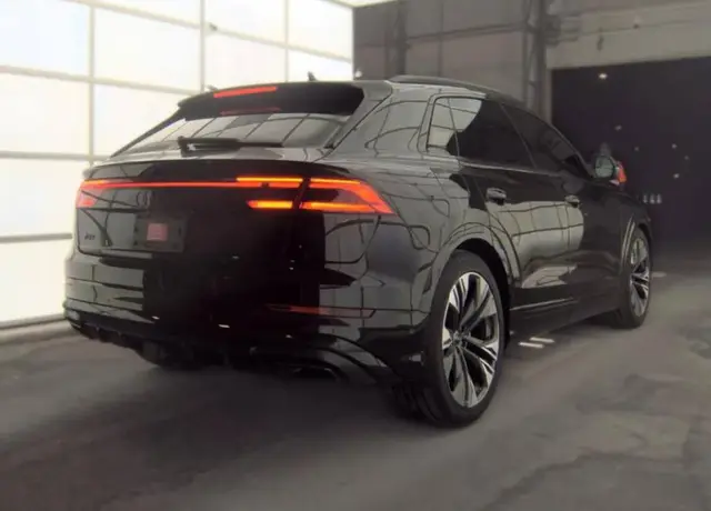 AUDI Q8 PRESTIGE 2024