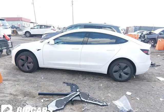 TESLA MODEL 3 LONG RANGE 2019