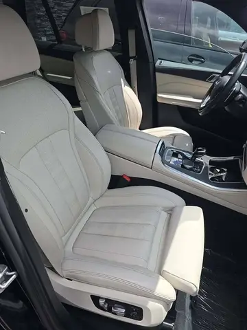 BMW X5 SPORTS ACTIVITY VEHICLE 2022