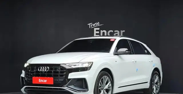 AUDI Q8 55 TFSI 2022