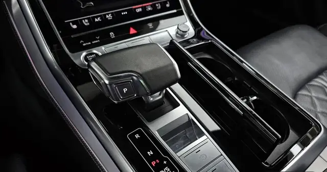 AUDI Q8 55 TFSI 2022
