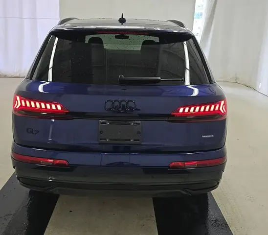 AUDI Q7 PRESTIGE 2023
