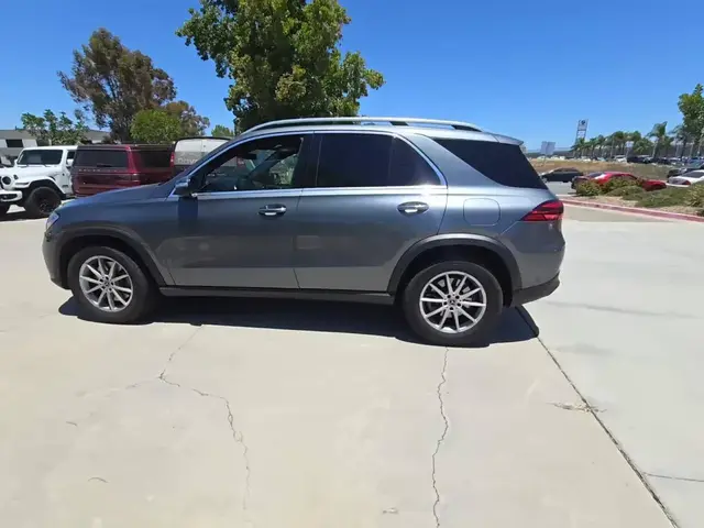 MERCEDES-BENZ GLE 450E 2024