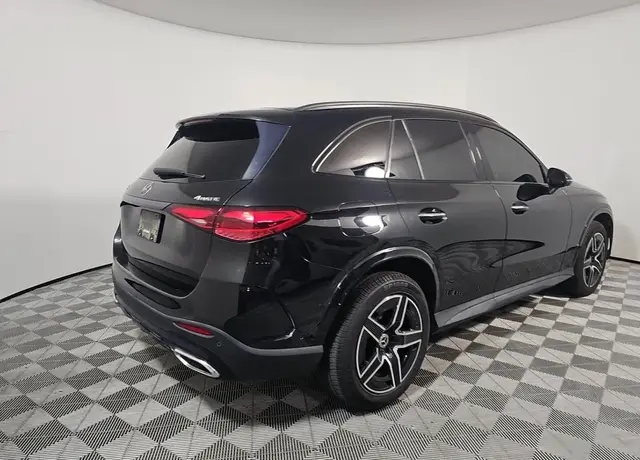 MERCEDES-BENZ GLC 300 4MATIC 2023