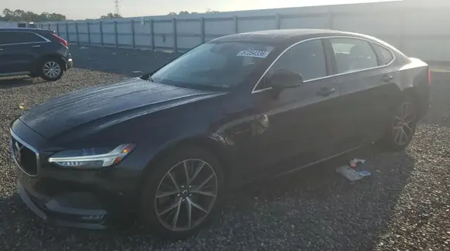 VOLVO S90 T6 MOMENTUM 2019