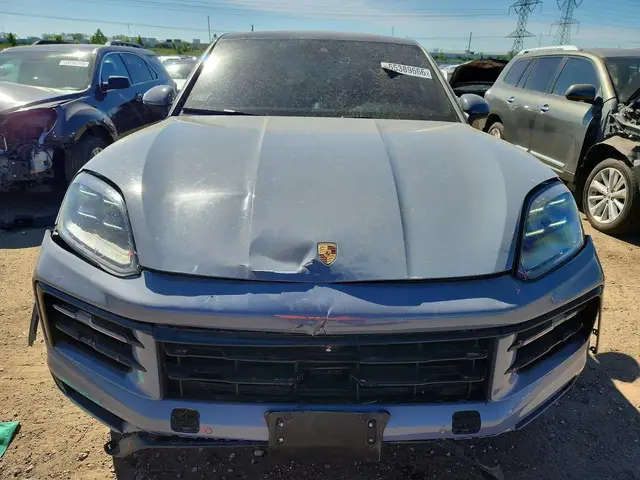 PORSCHE CAYENNE S COUPE 2024