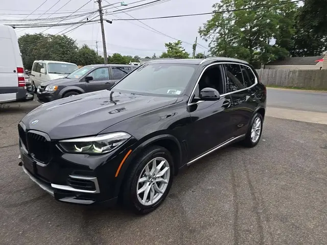 BMW X5 SPORTS ACTIVITY VEHICLE 2023