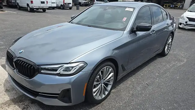 BMW 5 SERIES CONVENIENCE PACKAGE (ЭЛЕКТРИЧЕСКАЯ ЗАДНЯЯ ДВЕРЬ ПОДОГРЕВ ПЕРЕДНИХ СИДЕНИЙ) 19 ДИСКИ ПАНОРАМНАЯ КРЫША 2022