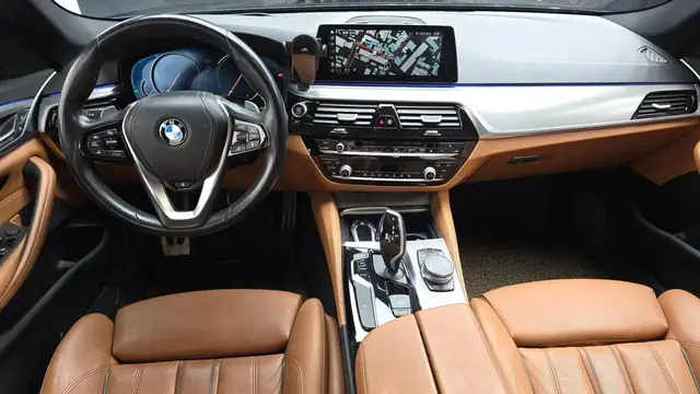 BMW 5 SERIES 2017