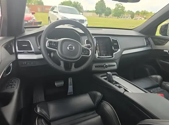 VOLVO XC90 RECHARGE T8 R-DESIGN 2022