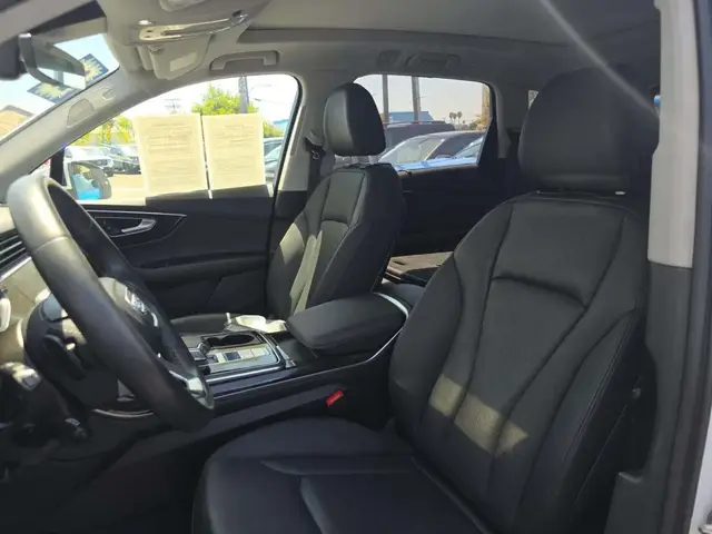 AUDI Q7 PRESTIGE 2023