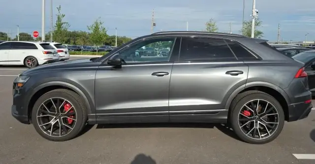 AUDI Q8 PREMIUM PLUS 2023