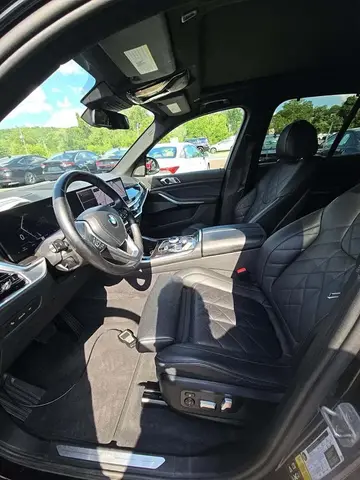 BMW X5 SPORTS ACTIVITY VEHICLE 2024
