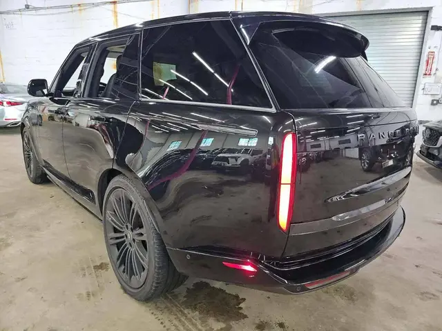 LAND ROVER ROVER RANGE ROVER SE 2023