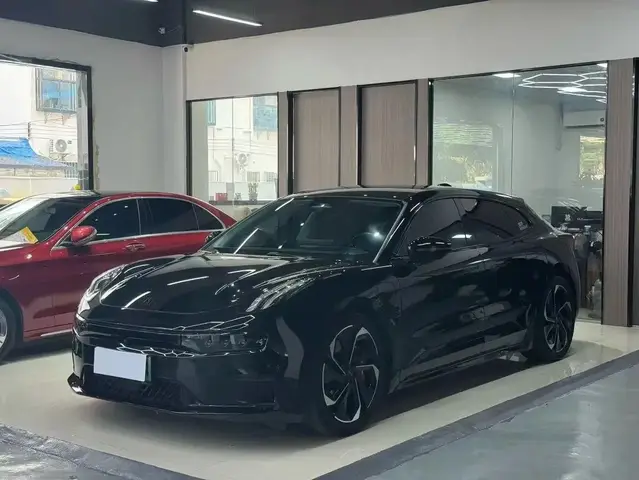 ZEEKR 001 2023