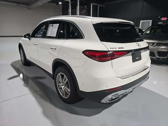MERCEDES-BENZ GLC 300 4MATIC 2023