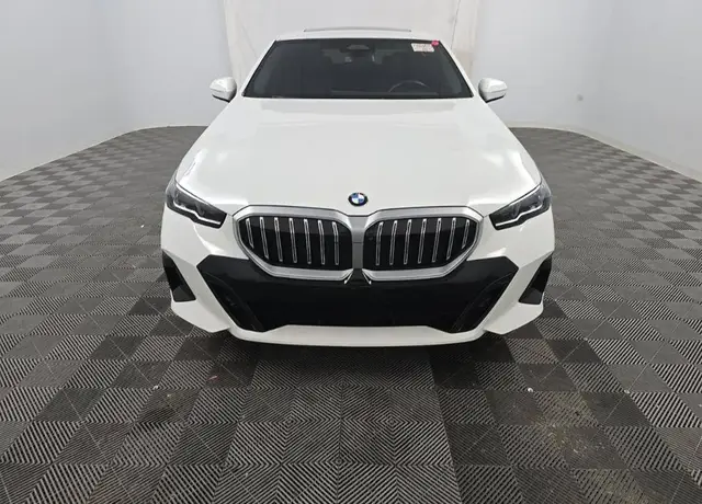 BMW 5 SERIES SEDAN 530I 2024