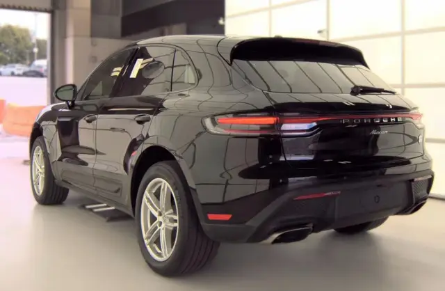 PORSCHE MACAN PREMIUM 2022