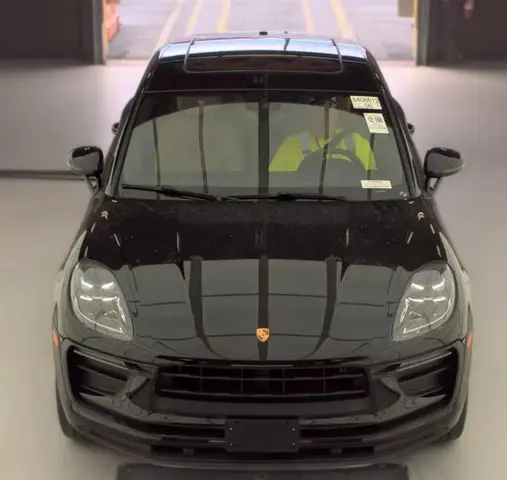 PORSCHE MACAN PREMIUM 2022