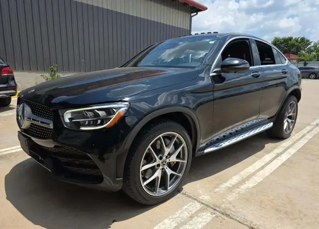 MERCEDES-BENZ GLC 300 2023