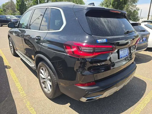 BMW X5 SPORTS ACTIVITY VEHICLE 2023