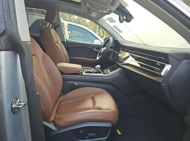 AUDI Q8 PREMIUM 2022