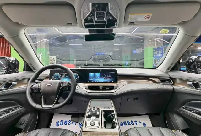 FORD EQUATOR DELUXE МАКСИМАЛЬНЫЙ КОМФОРТ 2022