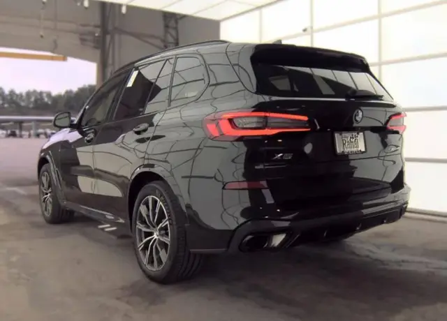 BMW X5 SPORTS ACTIVITY VEHICLE 2022