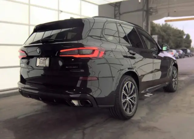 BMW X5 SPORTS ACTIVITY VEHICLE 2022