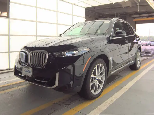 BMW X5 SPORTS ACTIVITY VEHICLE 2024